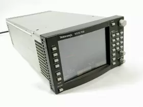 WFM-700 TEKTRONIX Standard Waveform Monitor Touchscreen High