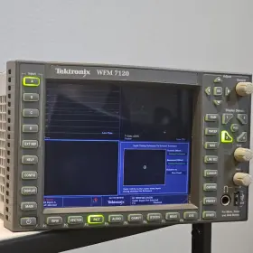 WFM-7120 TEKTRONIX Waveform Format Monitor