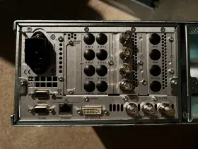 WFM7200 TEKTRONIX Waveform Monitor Rackmount #3