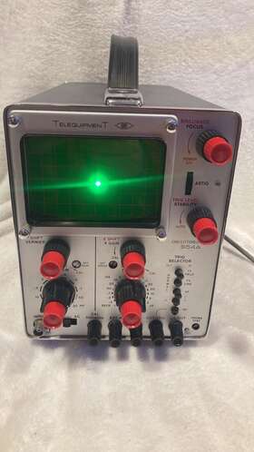 B018020 TELEQUIPMENT Oscilloscope Functioning