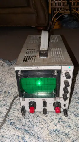 S51B TELEQUIPMENT Oscilloscope Powers Further