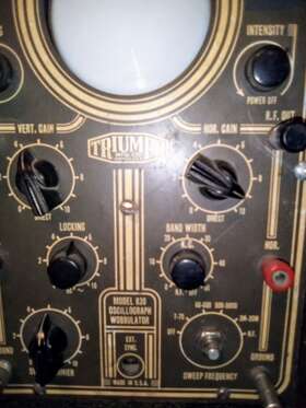 CTU-60018 TRIUMPH Warii Antique Oscilloscope Vacuum Tubes