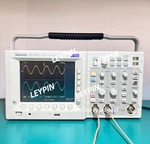 Tektronix Tds3052c Digital Phosphor Oscilloscope 5gs/s 500mhz *yiso. Fixed Price $1419.00.