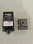 6c058 Entrelec Ssac 200-240v Voltage Monitor Plm6405, Also Pc390 + Dayton 5x852m. Fixed Price $118.99.
