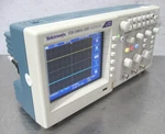 C201267 Tektronix Tds1001c-edu 2-ch Digital Storage Oscilloscope 40mhz 500ms/s. Fixed Price $600.00.