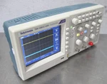 C201260 Tektronix Tds1001c-edu 2-ch Digital Storage Oscilloscope 40mhz 500ms/s. Fixed Price $600.00.