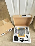 Fluke 190-062-iii - Color Scope Meter 60mhz 2 Channel / New Sealed Ships Free. Fixed Price $3999.00.