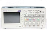 Tektronix Tbs1104 100mhz 1gs/s Quad Channel Digital Storage Oscilloscope "new". Fixed Price $700.40.