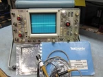 Tektronix 465 100mhz Analog Oscilloscope, With Probe, Manual, Pouch, Very Nice !. Fixed Price $335.00.
