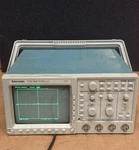Tektronix Tds 460 Digital Oscilloscope 350mhz. Fixed Price $222.60.