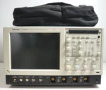Tektronix - Tds6804b Digital Storage Oscilloscope 8ghz, 20gs/s For Rf Read!!. Fixed Price $2999.00.